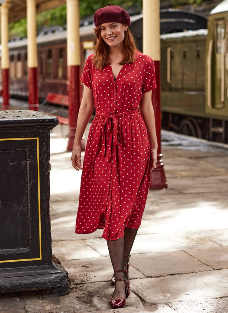 This image has an empty alt attribute; its file name is carly_polka_red_size_10_shot_22_260-745x1024.jpg