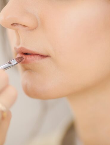Neve Cosmetics sits at an interesting intersection of creativity, ethics, and performance. It is a brand that treats makeup as self expression rather than correction, and that philosophy shows up everywhere, from playful product names to a serious commitment to cruelty free and vegan formulas. Browsing the site feels less like shopping and more like stepping into a curated beauty magazine where color, texture, and values all matter.