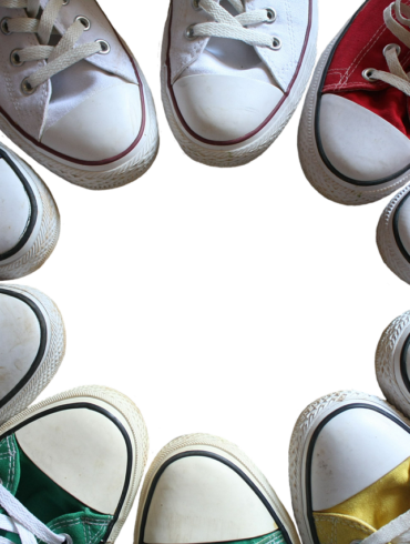 Igi&Co is an Italian shoe brand focused on creating footwear that fits modern life—comfortable enough for everyday wear, yet stylish enough to feel intentional. With collections for women and men, Igi&Co blends clean Italian design with performance-driven features to support long days, changing seasons, and active routines.