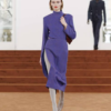 Kiedy mieliśmy okazję obserwować włoskie wybiegów mody, zawsze byliśmy zachwyceni. Italian Fashion ewoluuje, ale nigdy nie traci swojej esencji, to połączenie tradycji, innowacji i niewzruszonej pewności siebie. W roku włoska moda trendy przyniósł nam kilka ekscytujących kierunków, które będą definiować garderoby nowoczesnych kobiet i mężczyzn. Jeśli chcesz być na bieżąco z włoską nowoczesną elegancją, to właśnie artykuł dla Ciebie. Włoska moda trendy pokazują nam, że nowoczesność i klasyka mogą doskonale się uzupełniać. Moda włoska zawsze była o tym, aby być autentycznym i pewnym siebie. Italian Fashion pokazuje nam, że nowoczesna elegancja to nie skomplikowany proces, ale raczej świadomy wybór elementów, które ekspresują naszą osobowość. W roku obserwujemy powrót do bardziej minimalistycznych forma, ale z pewną małą rebelią. Dodanie kolorów, tekstur i eksperymentów czyni stylowanie bardziej zabawnym. Włoska nowoczesna moda to sztuka bycia sobą z klasą. Włoska moda trendy to jasny sygnał, że klasyka zawsze wróci do łask. Kiedy obserwujesz włoskie stylizacje, zauważysz, że nigdy nie są skrajne, ale zawsze warte zapamiętania.