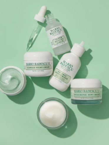 Skincare does not always need to involve complicated routines and endless layers of products. For many people, the ideal approach is about understanding their skin, choosing suitable formulas, and maintaining a consistent routine. Mario Badescu is a long-established skincare brand known for combining European-inspired beauty traditions with straightforward products for a variety of skincare needs. Founded in New York City in 1967 by Romanian-born skincare specialist Mario Badescu, the brand has grown from a salon-based business into an internationally recognized name. Today, its assortment includes cleansers, toners, facial sprays, moisturizers, masks, serums, eye care, body products, and targeted treatments. From everyday hydration to products intended for blemish-prone skin, Mario Badescu provides numerous ways to personalize a skincare routine.